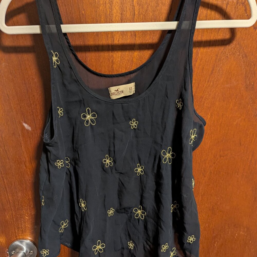 gold embroidered dark Hollister blue tank